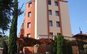 Family Hotel Saint Iliya