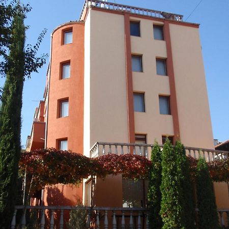 Family Hotel Saint Iliya Burgas Exterior photo