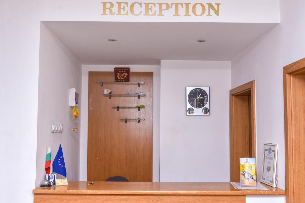 Family Hotel Saint Iliya Burgas Exterior photo