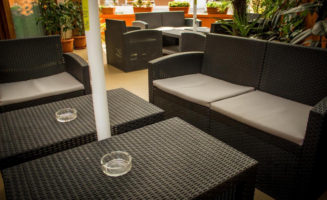 Family Hotel Saint Iliya Burgas Exterior photo